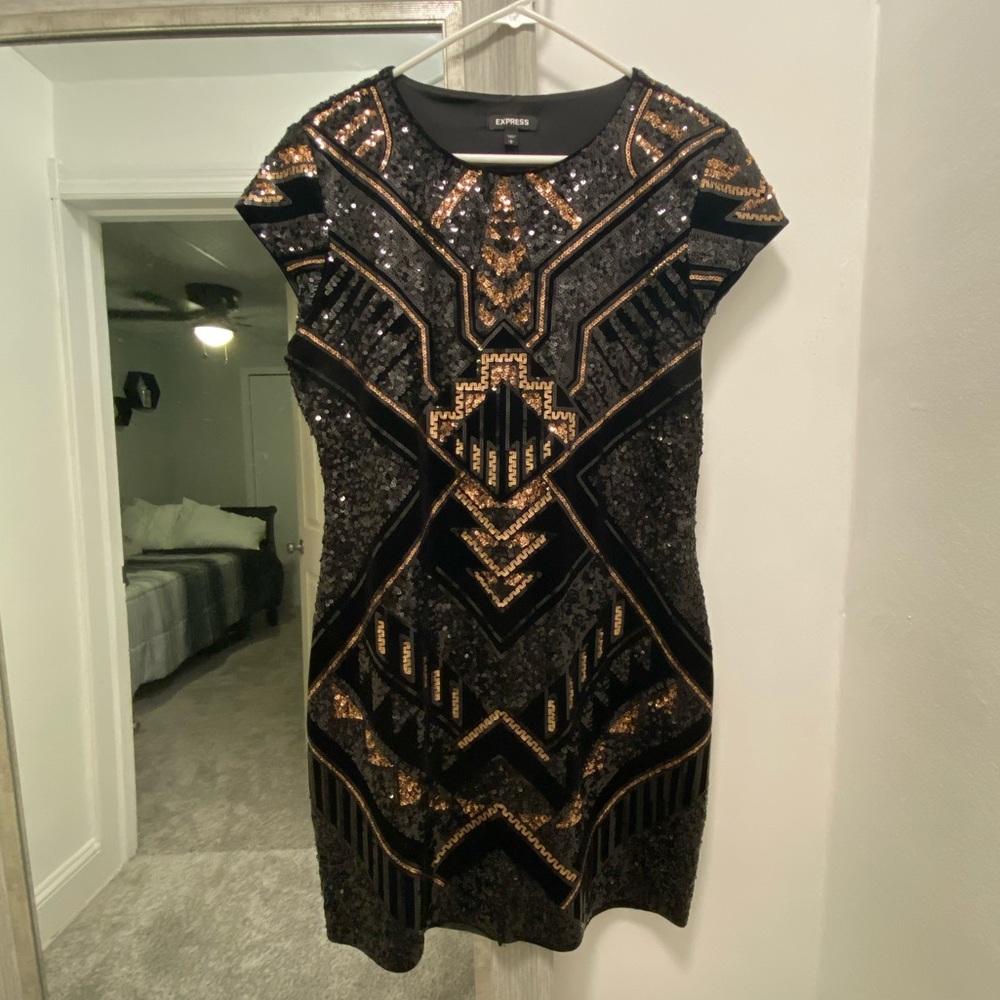 Express Sequin Formal Dress